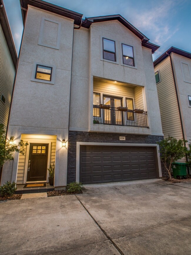 812 Fisher St unit K, Houston, TX 77018 - photo 3