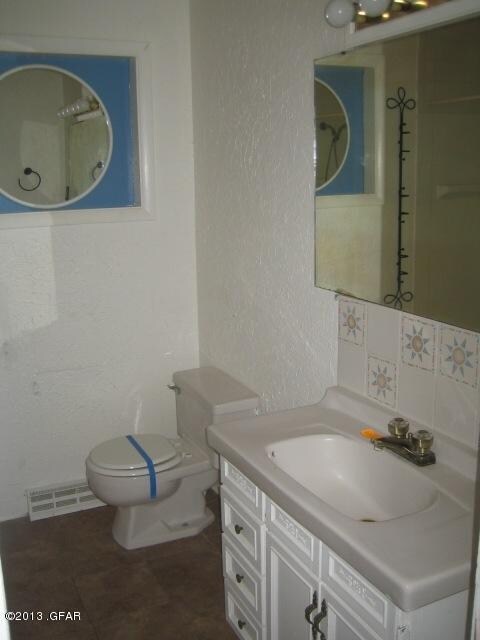 Main Bath