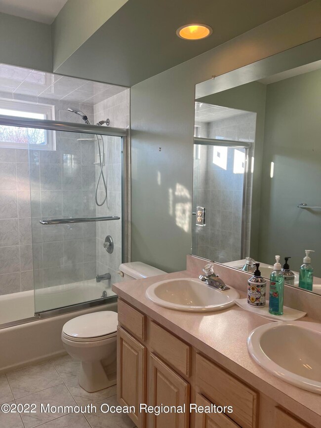 9 Chris Place, Oakhurst, NJ 07755 - photo 7