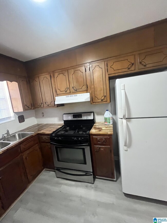 805 41st St N unit 805 Valley, Birmingham, AL 35212 - photo 7