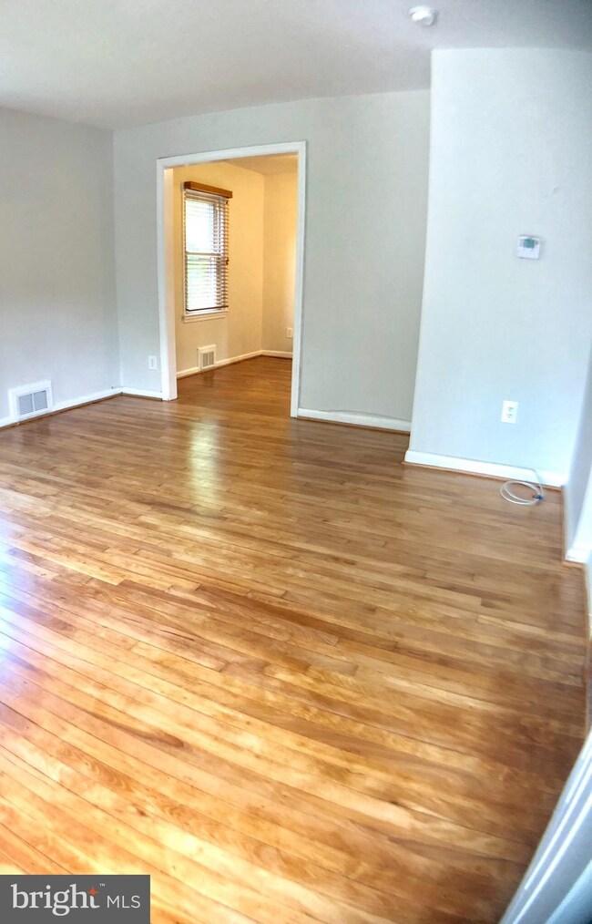 2820 Fort Dr, Alexandria, VA 22303 - photo 5