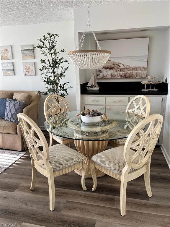 111 Palm Dr unit 4, Naples, FL 34112 - photo 3