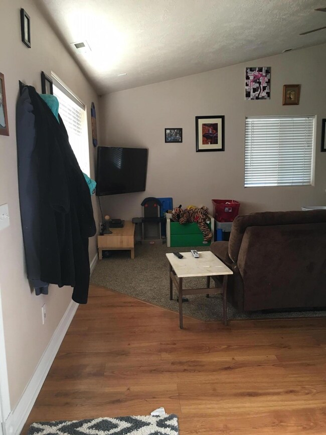 146 N 750 W, Parowan, UT 84761 - photo 7