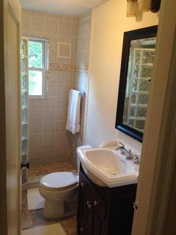 27 Heath St unit B, Brookline, MA 02445 - photo 7