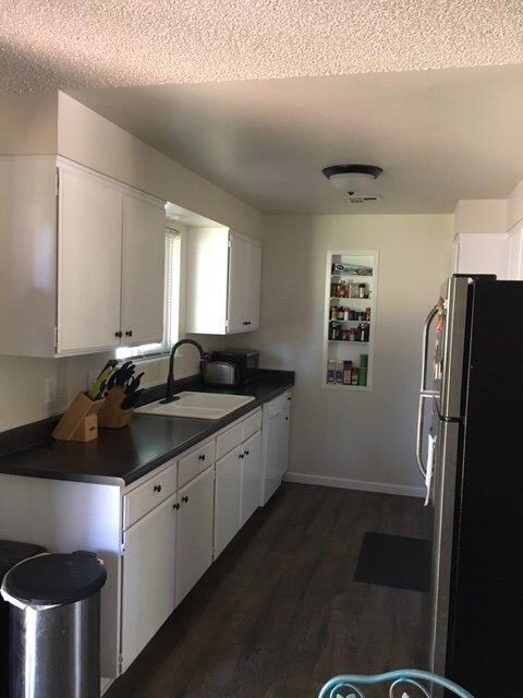 1136 SW Spruce St, Grants Pass, OR 97526 - photo 3