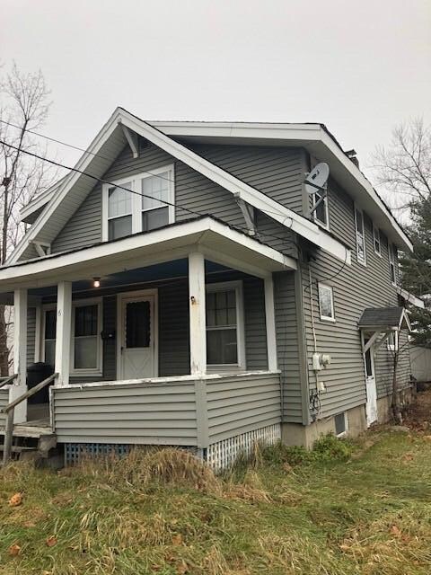 Exterior driveway side