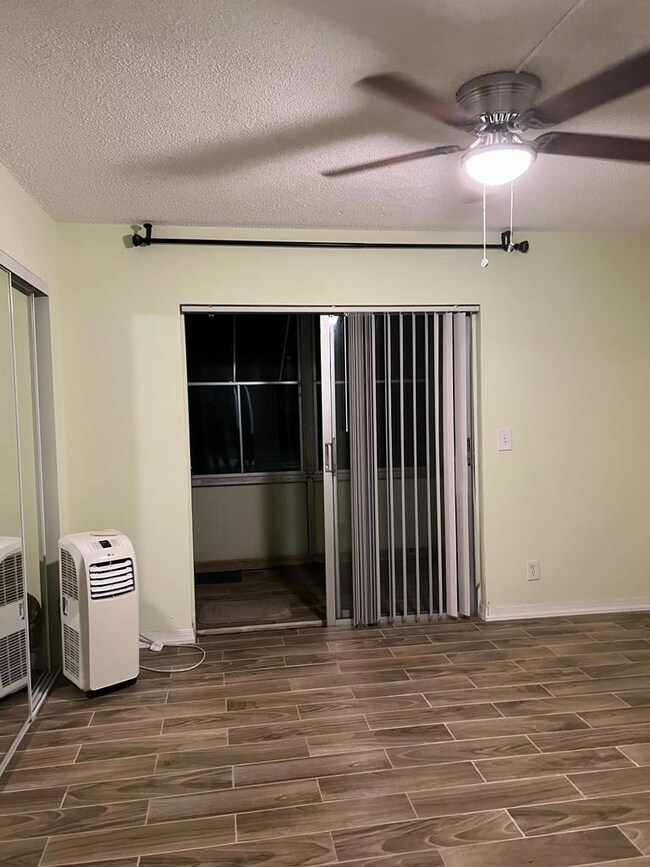 102 Sheffield E unit 102, West Palm Beach, FL 33417 - photo 6