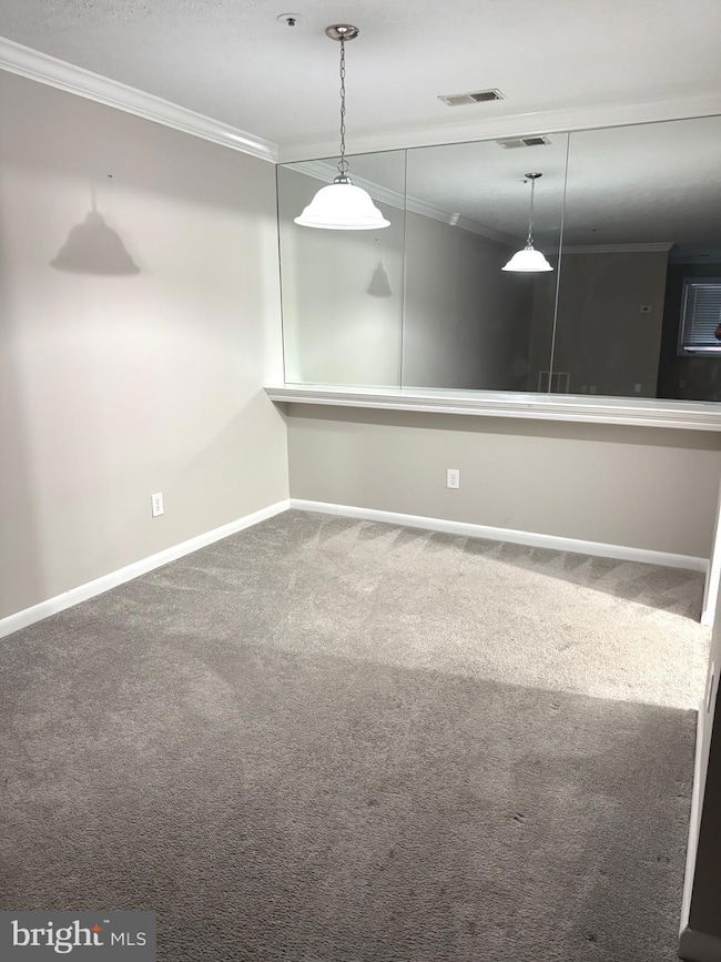 8 Russell Ave unit 209, Gaithersburg, MD 20877 - photo 4