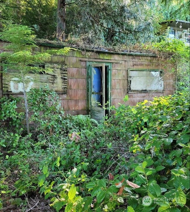 6907 Olive Ave, Warm Beach, WA 98292 - photo 4