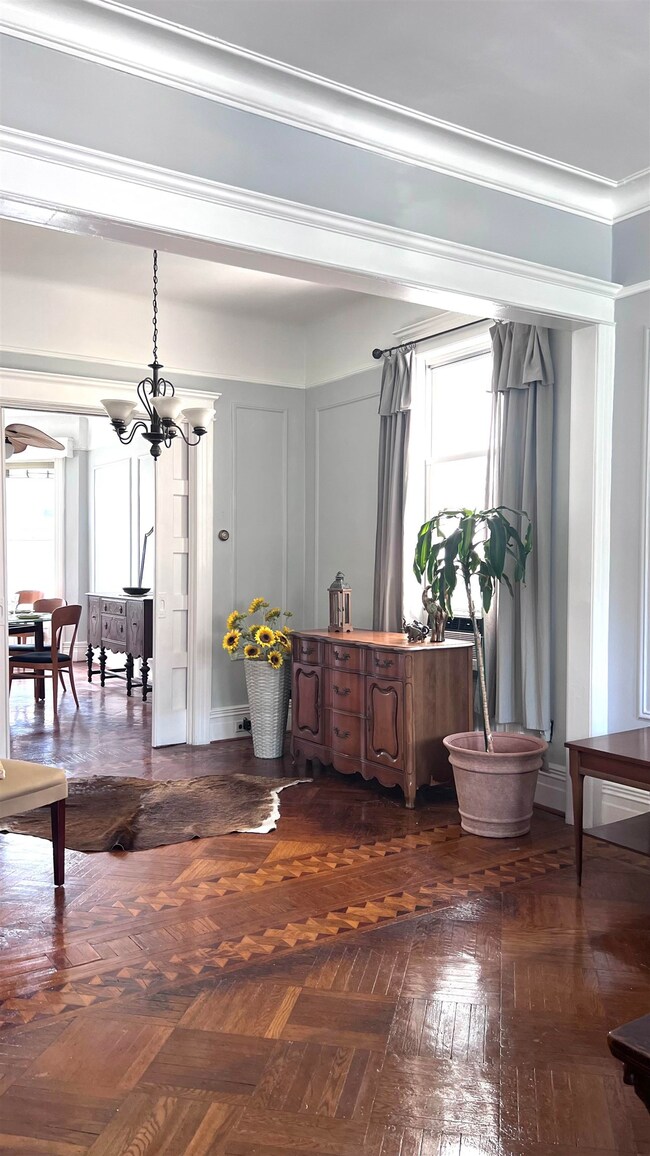 265 Woodlawn Ave, Jersey City, NJ 07305 - photo 5