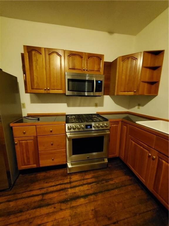 160 Broadway unit 3, Newport, RI 02840 - photo 4