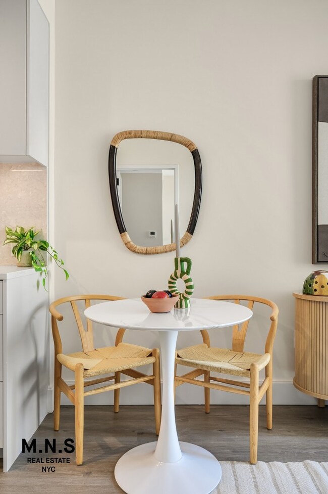 65 Dupont St unit 724, Greenpoint, NY 11222 - photo 4