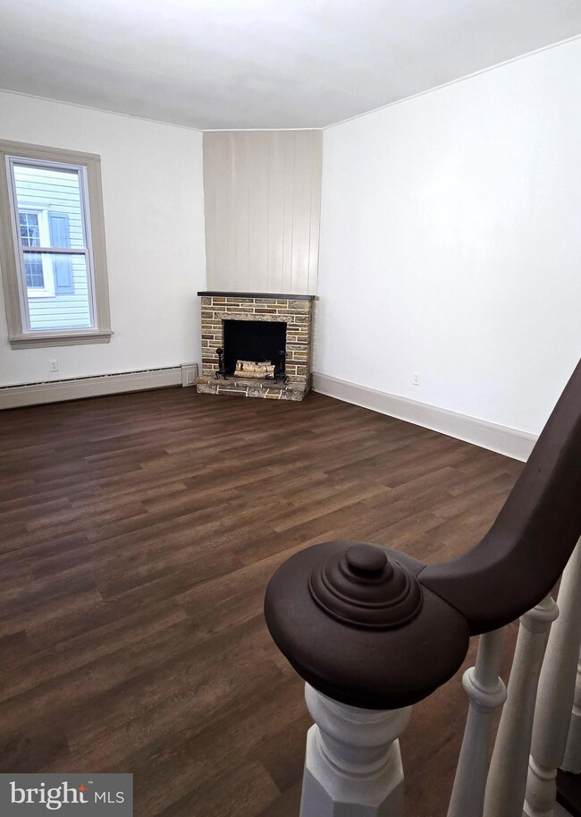 735 W Broad St, Quakertown, PA 18951 - photo 5