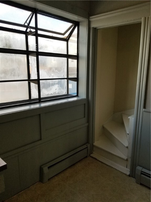 9 Norris Ave, Pawtucket, RI 02861 - photo 5