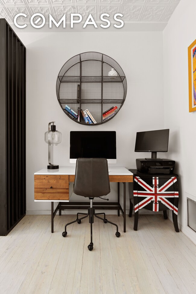 131 W 28th St unit 7A, New York, NY 10001 - photo 6