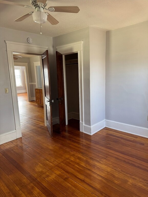 18 Lucretia Ave unit 3rd fl, Chicopee, MA 01013 - photo 5