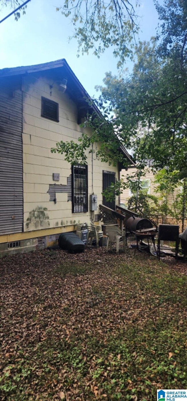 1245 15th St SW, Birmingham, AL 35211 - photo 6