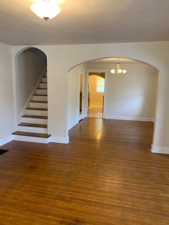 736 E 53rd St, Indianapolis, IN 46220 - photo 3