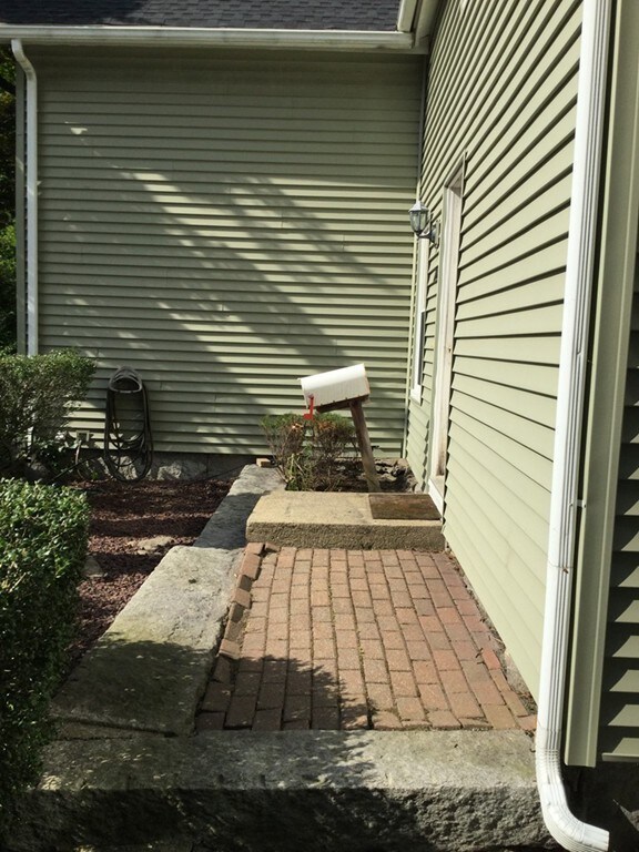 110 Washington St, Hudson, MA 01749 - photo 5