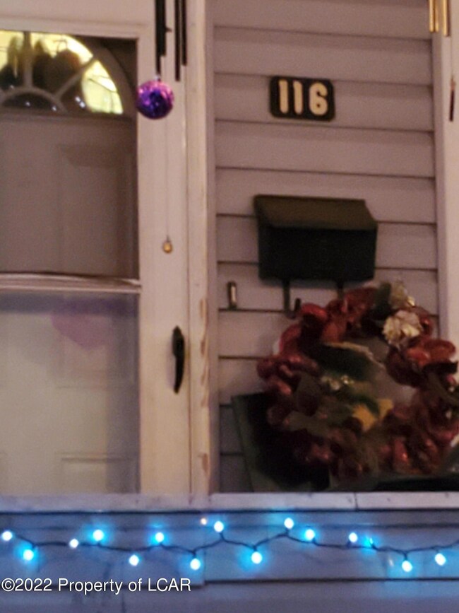 116 Division St, Kingston, PA 18704 - photo 2