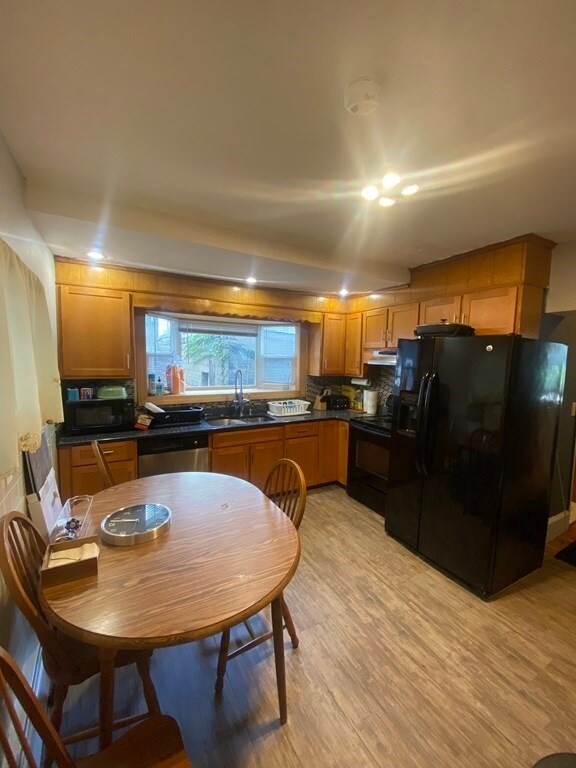 23 Montague St unit 1, Cambridge, MA 02139 - photo 5