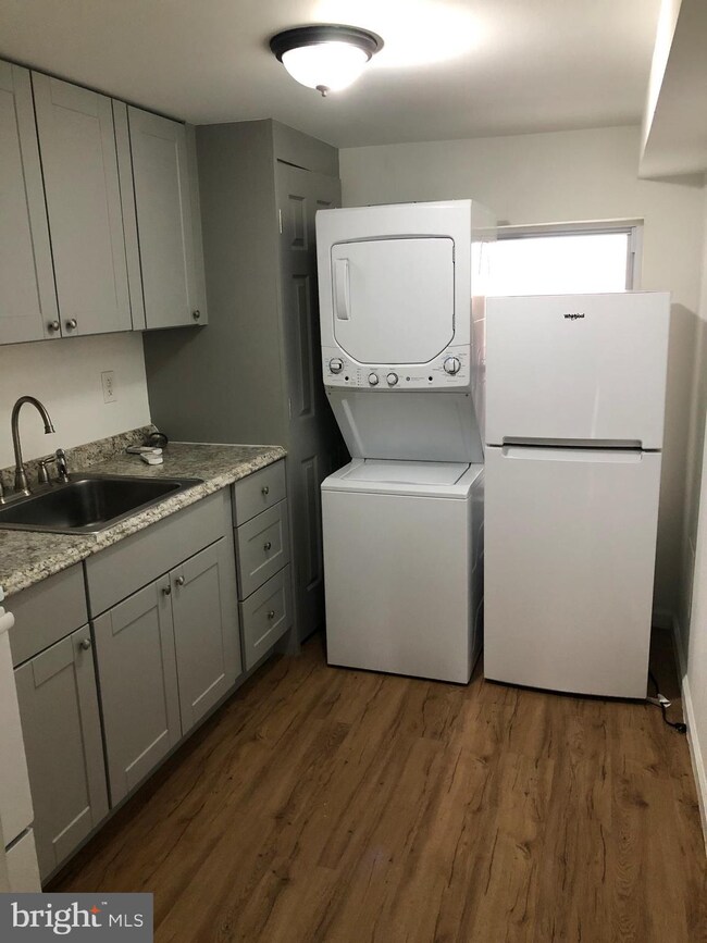 123 W Mulberry St unit 2, Baltimore, MD 21201 - photo 7