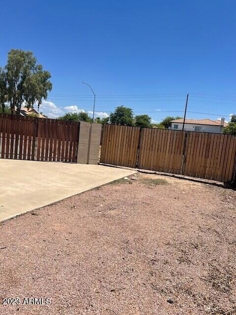 Back-Side-Yard
