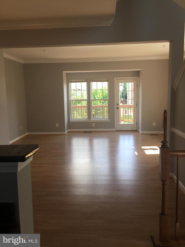 3553 Ellery Cir, Falls Church, VA 22041 - photo 2