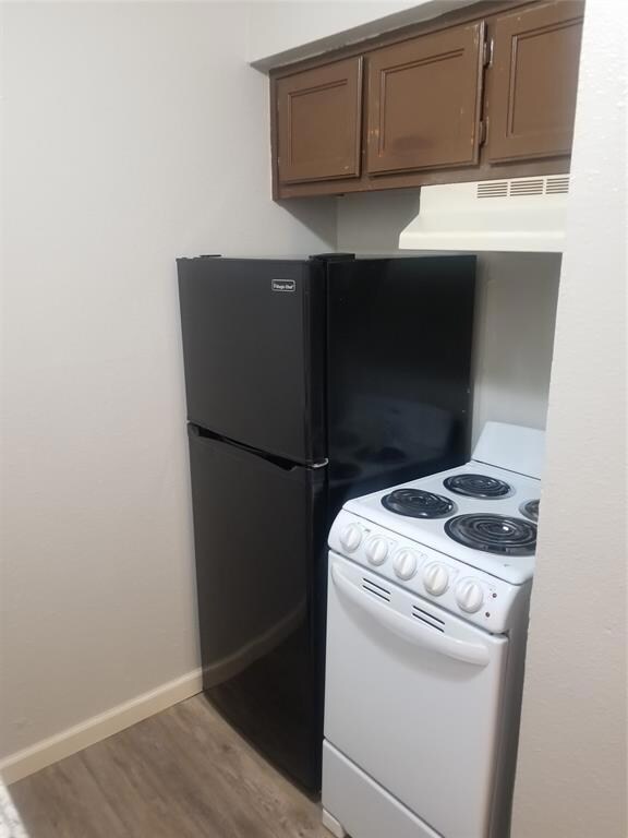 2206 W Hickory St unit 10, Denton, TX 76201 - photo 5