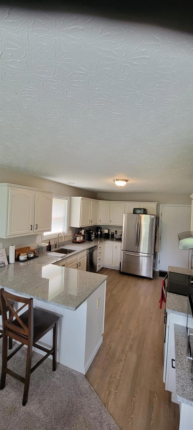 6448 Lakota Meadows Dr, Liberty Township, OH 45044 - photo 2