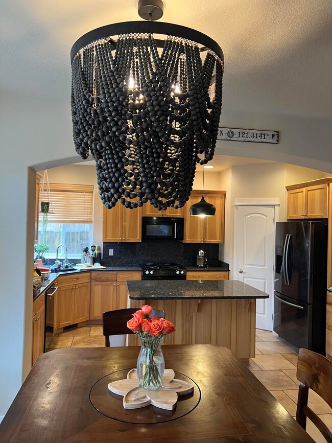 63768 Wellington St, Bend, OR 97701 - photo 6