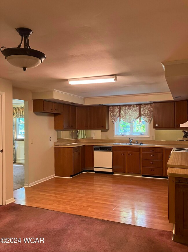 3552 Redbud Ln, Lima, OH 45806 - photo 7