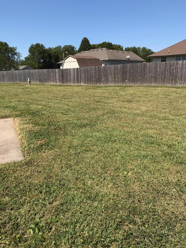 303 W Lorene, Nixa Mo Vacant Lot
