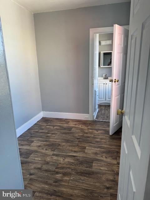 522 Maple St, Reading, PA 19602 - photo 2