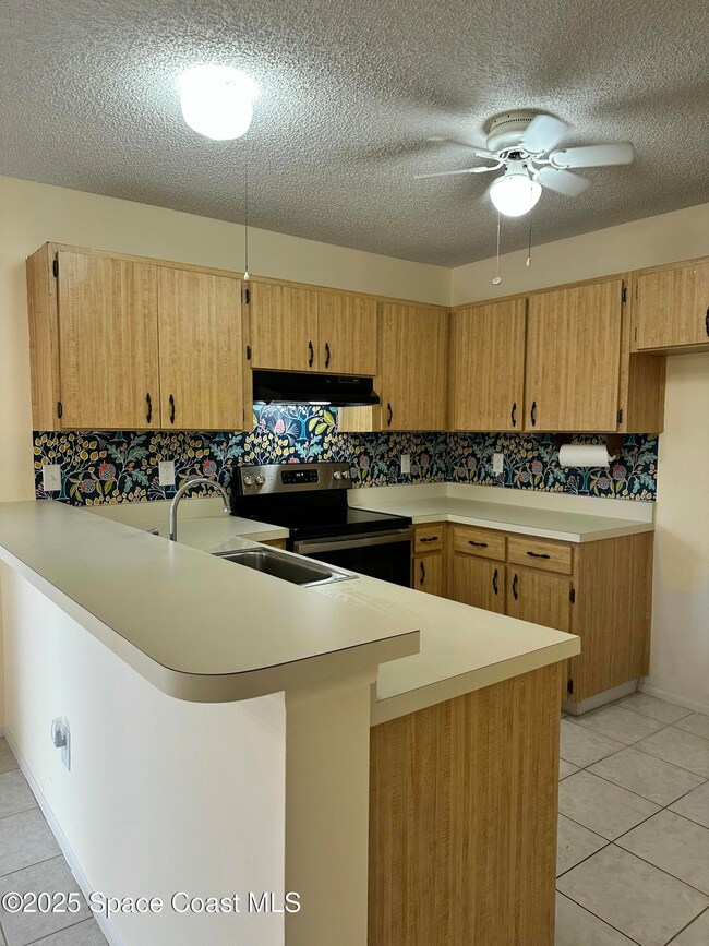 1441 Sheafe Ave NE unit 101, Palm Bay, FL 32905 - photo 3