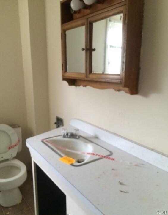 1026 Monocacy St, Bethlehem, PA 18018 - photo 2