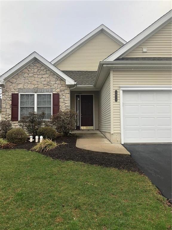 5019 Valley Stream Ln unit 82, Macungie, PA 18062 - photo 2