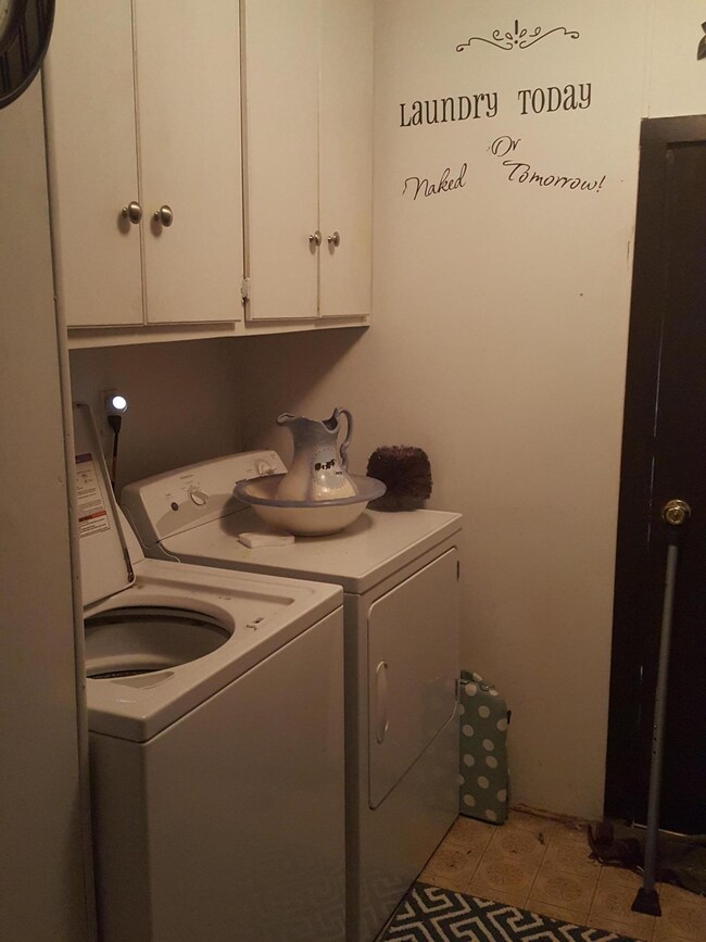 unlisted-address, Rosamond, CA 93560 - photo 5