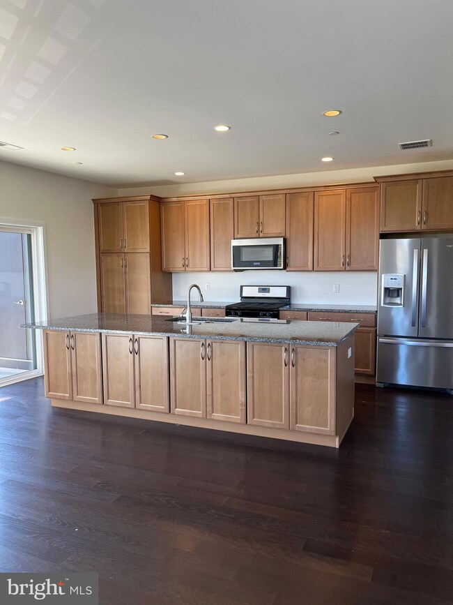 610 Lakeview Ct unit 610, King of Prussia, PA 19406 - photo 3