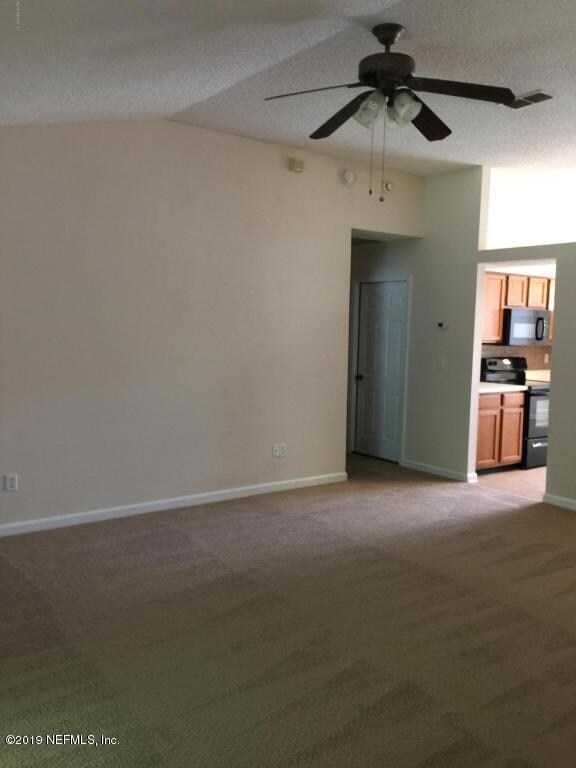 8189 Tessa Terrace E, Jacksonville, FL 32244 - photo 4