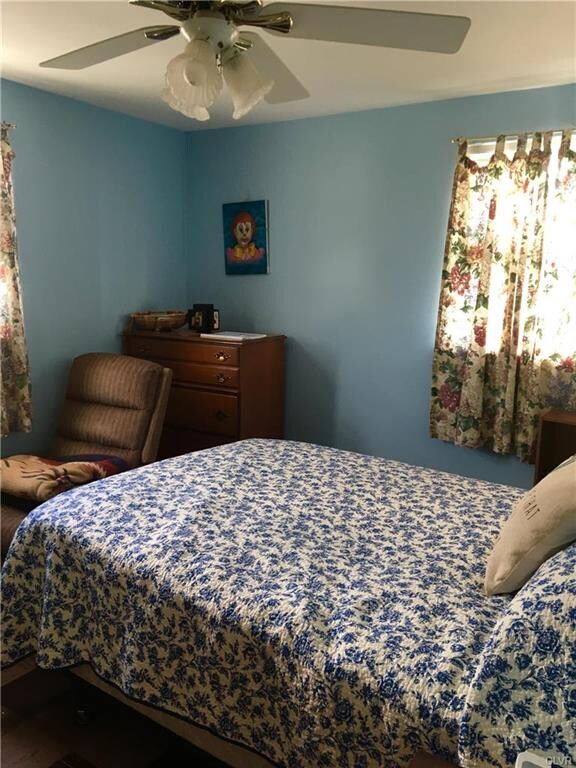 1333 Greenview Dr, Bethlehem, PA 18018 - photo 7