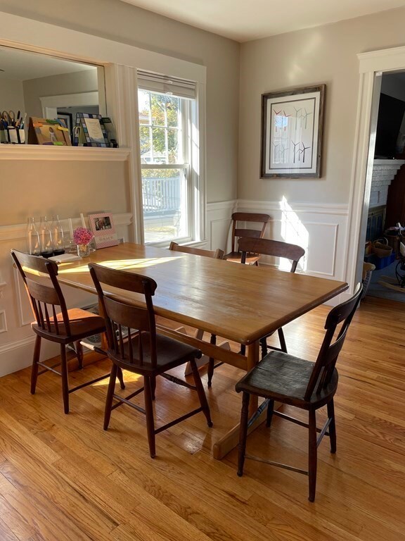 75 Windsor St unit 2, Arlington, MA 02474 - photo 3