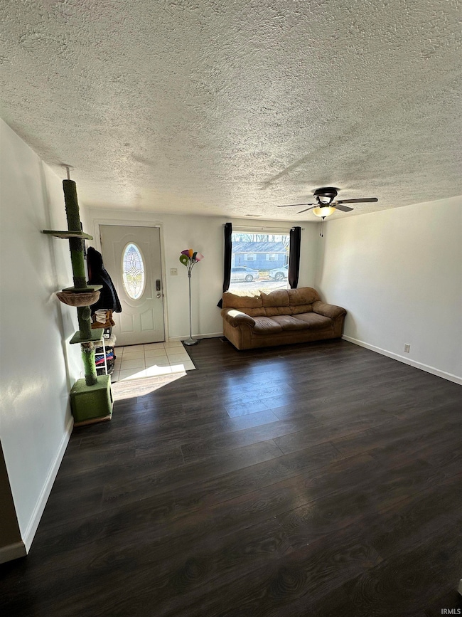 831 Lancaster Dr, South Bend, IN 46614 - photo 4