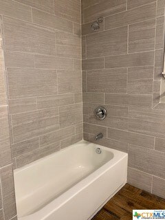 325 E Grove St, San Marcos, TX 78666 - photo 7