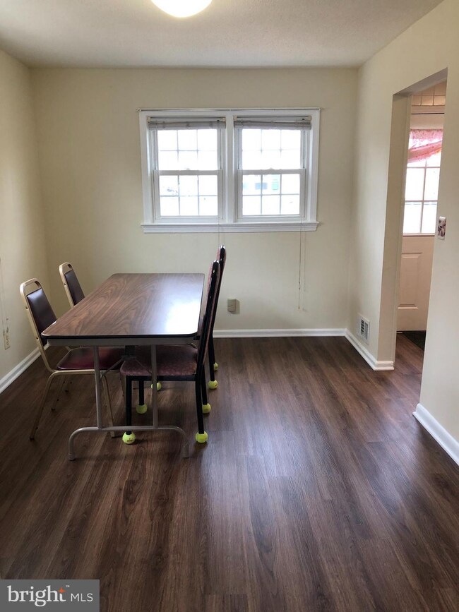 6903 Little Falls Rd, Arlington, VA 22213 - photo 7