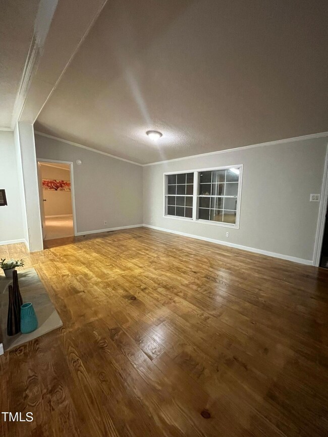 WhatsApp Image 2023-12-06 at 12.05.12 PM