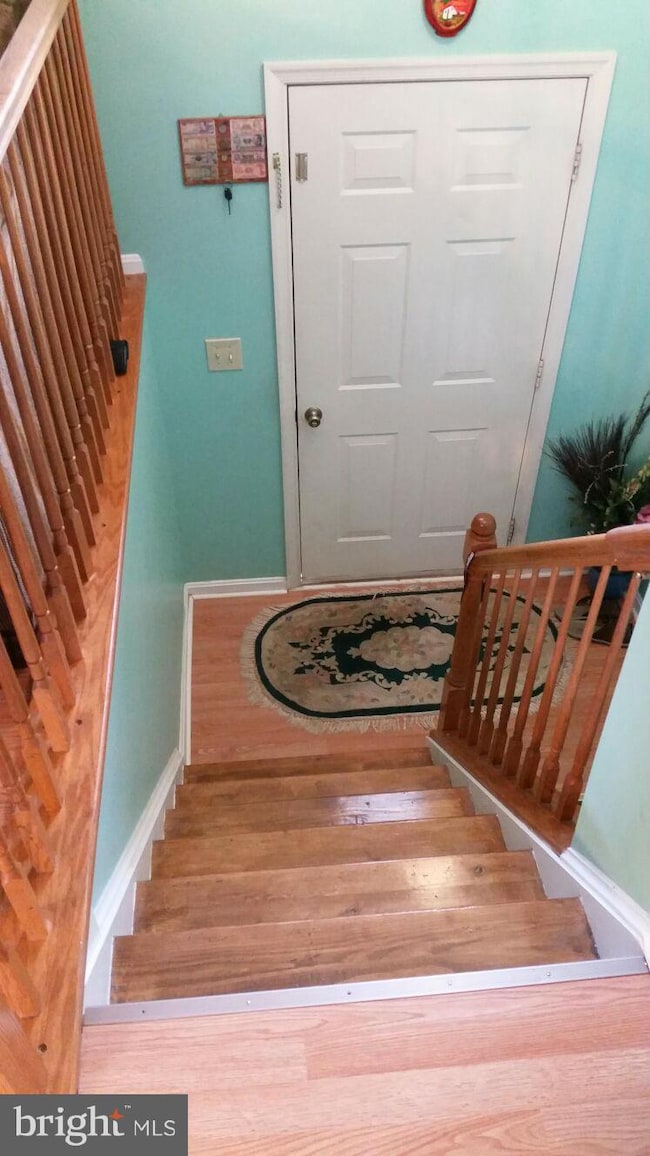 7520 Regency Glen Dr, Fredericksburg, VA 22407 - photo 5