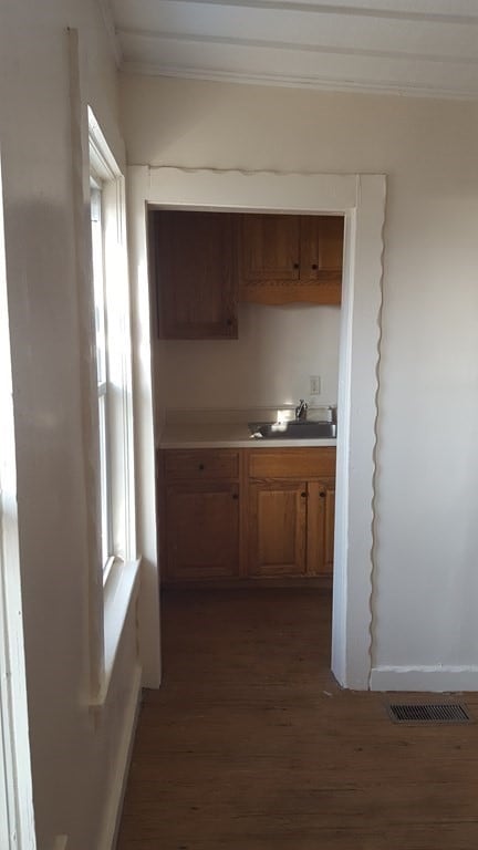 10 Fisher St unit 10, Lowell, MA 01850 - photo 6