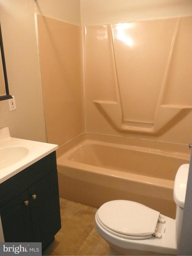 501 S Mildred St, Ranson, WV 25438 - photo 5