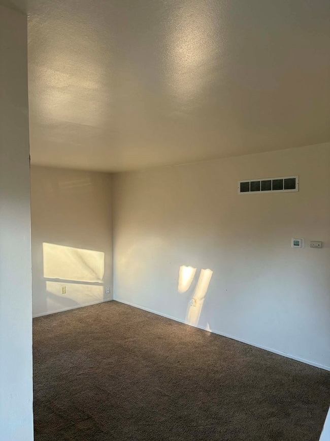 100 102 Pembroke Blvd, Lexington, OH 44904 - photo 3